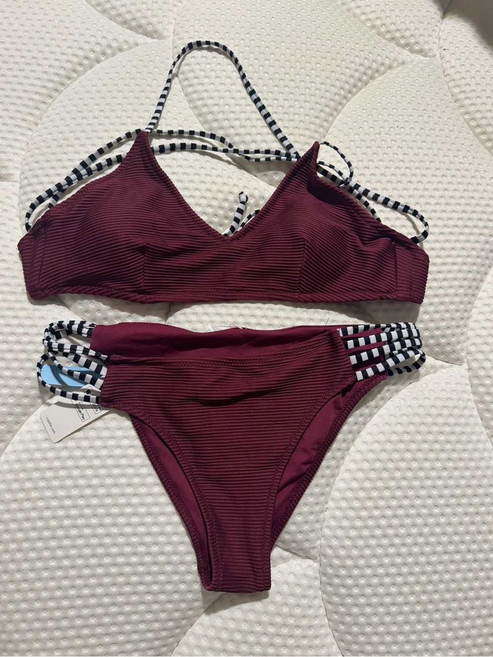 Cupshe Ribbed Burgundy Bikini with Black-and-White Strappy Accents